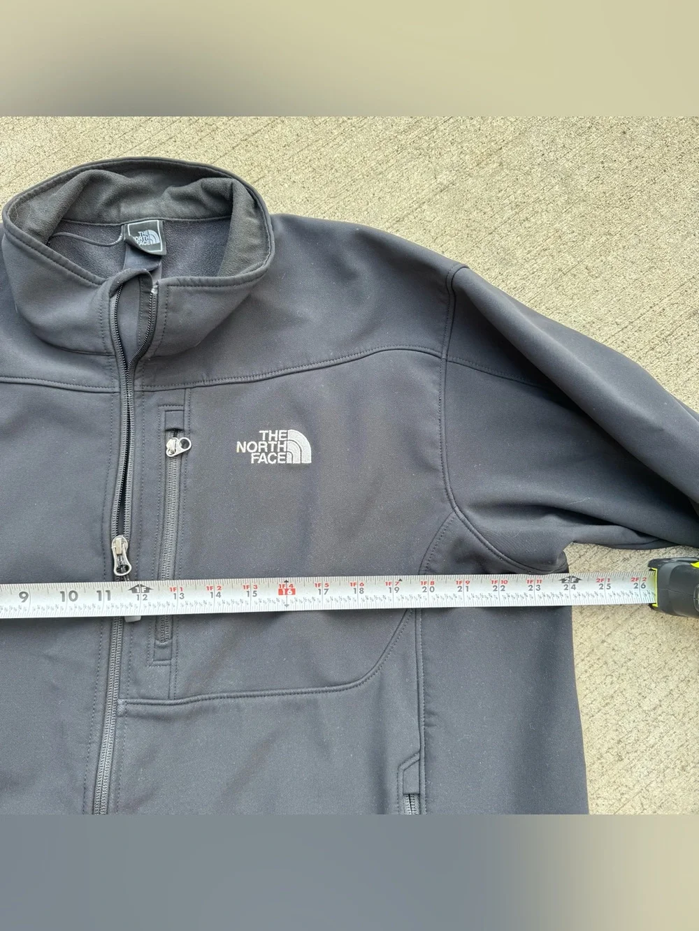 The North Face Men's Softshell Jacket Size XL Black Full Zip Windproof Fleece-Li